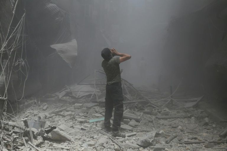 Syria regime raids on Aleppo kill 16 civilians