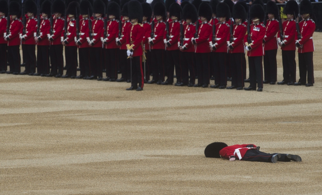 Queen's 90th Guardsman faints at Trooping the Colour ceremony