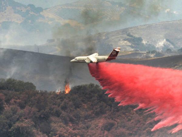 Wildfires in Californa Arizona and New Mexico Burn Thousands of Acres