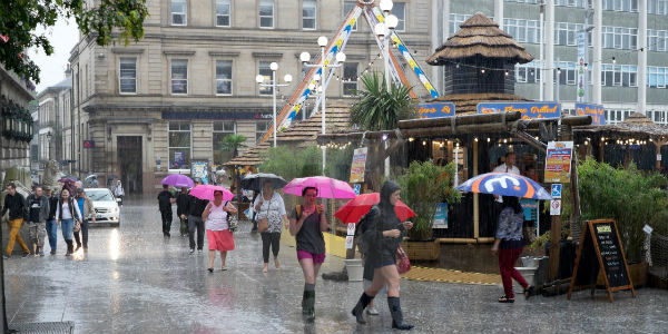 The last weekend was one of the warmest of the year across much of UK and the heat is likely to persist till Thursday