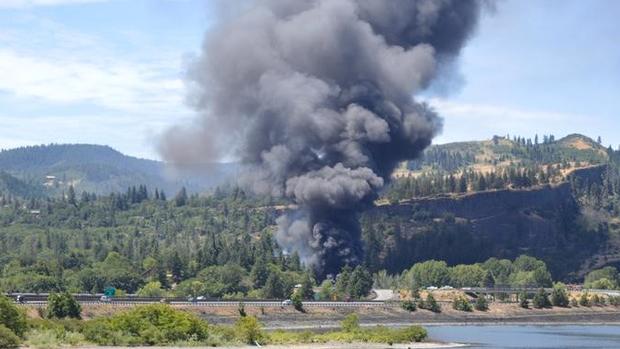 City of Mosier asks Oregon Gov. Kate Brown to stop train traffic from resuming