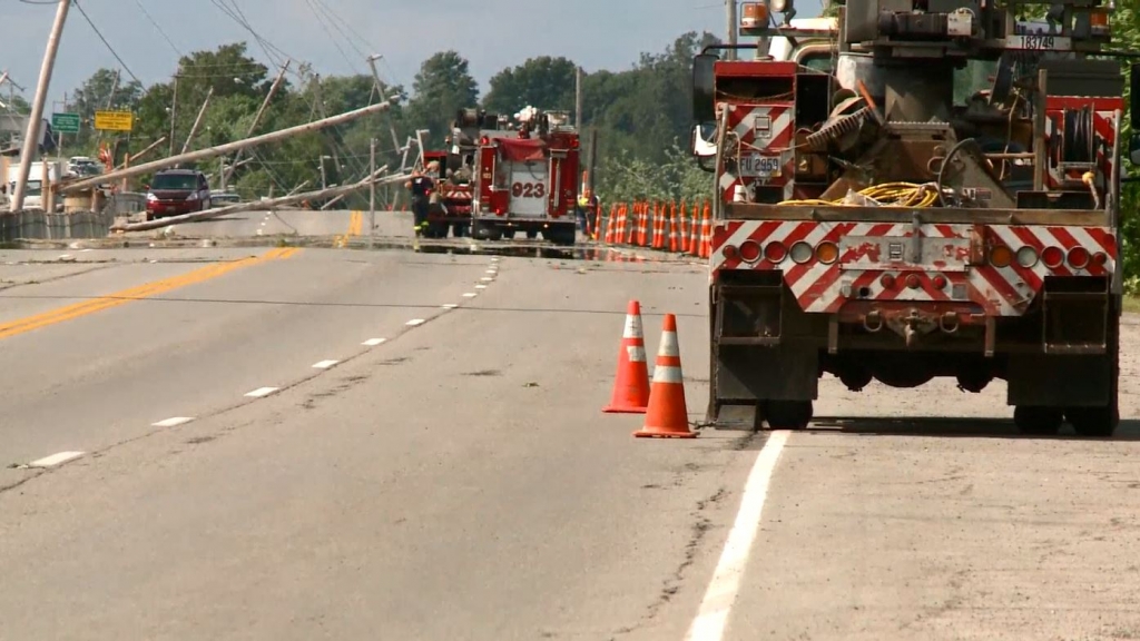 Cedar Point closes after storm knocks out power