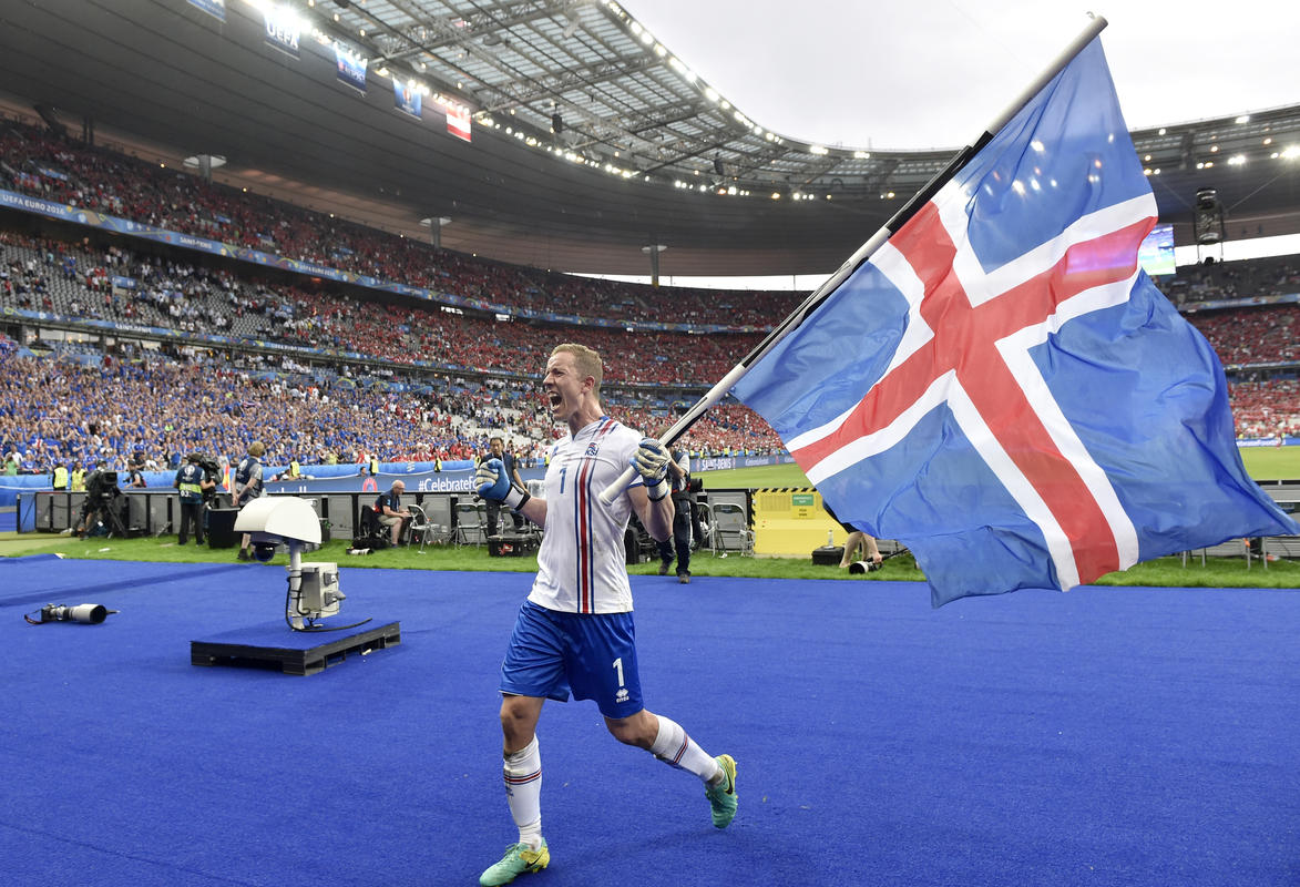 Here's why Northern Ireland fans will want the Republic of Ireland to beat Italy