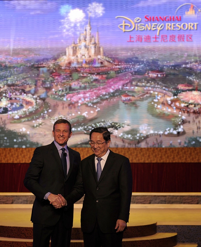 Walt Disney Co. president and CEO Robert A. Iger goes by the book to bring mainland China its first-ever Disneyland