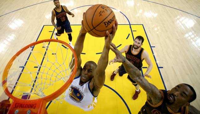 Warriors-rip-Cavaliers-in-NBA-Finals-opener