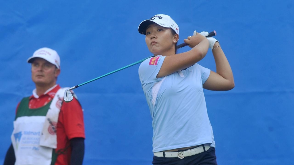 World No.1 Lydia Ko has grabbed a share of the lead in the LPGA Tour event in Rogers Arkansas