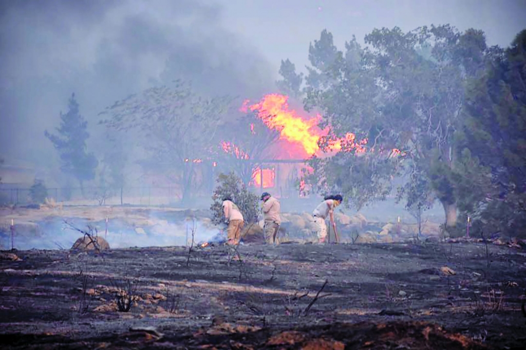 2 dead, nearly 30 square miles burned in Erskine Fire