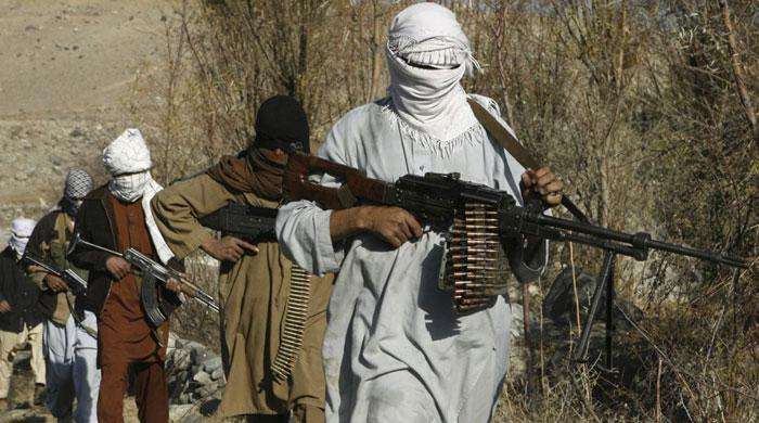 Gunmen kill nine kidnap 170 passengers from Afghan buses