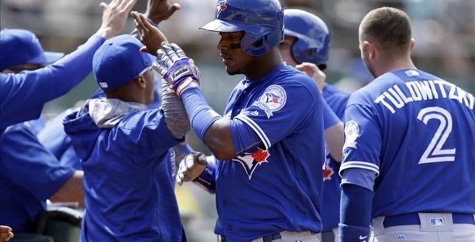 Donaldson's hit in 9th helps Blue Jays avoid sweep by A's