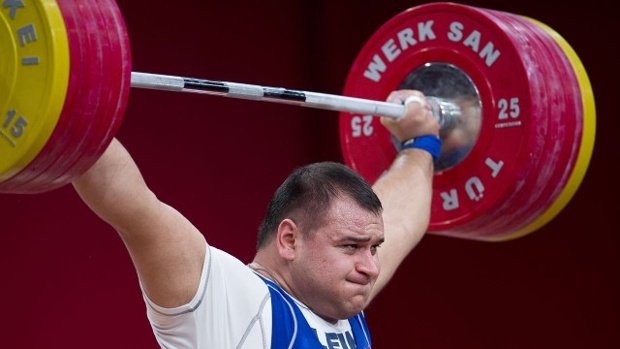 Russian weightlifter Ruslan Albegov 2013 worlds