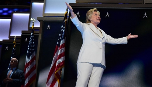 Becoming the first woman to win the nomination of a major political party Hillary Clinton promised to be a president for'all Americans. — AFP  VNA