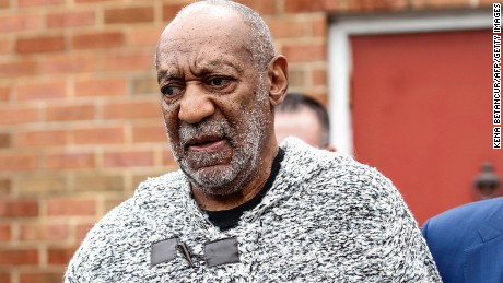 Cosby returns to court to seek dismissal of sex assault charges