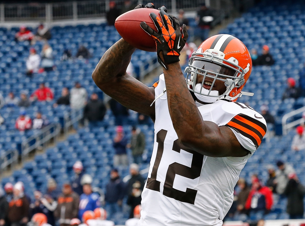 Josh Gordon #12 of the Cleveland Browns catches a pass before a game with the New England Patriots at Gillette Stadium