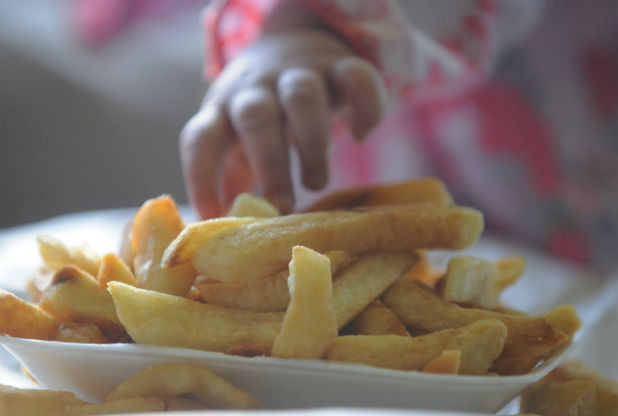 Cancer Research UK wants to see junk food advertising banned from TV before 9pm to help cut childhood obesity and the risk of developing cancer