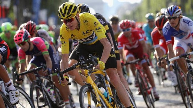 Chris Froome taunts rivals fake attack