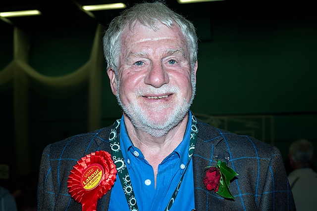 Councillor Allen Brett is calling for Jeremy Corbyn to step down