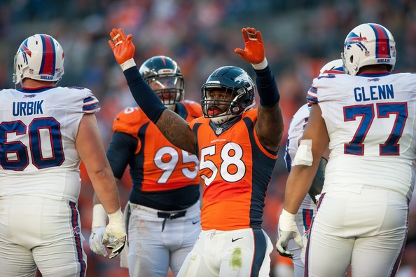 Von Miller Agrees to Historic Contract with Denver Broncos