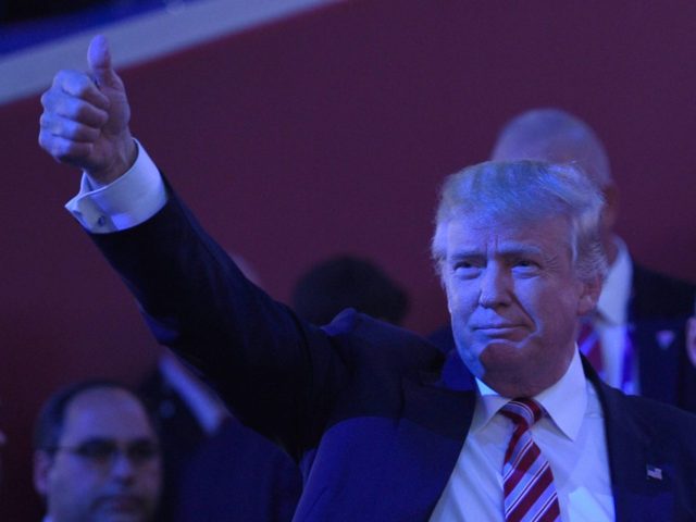 Trump thumbs up after Cruz speech