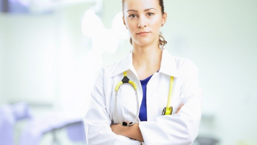 Even as Doctors, Women Get Slapped With the Pay Gap