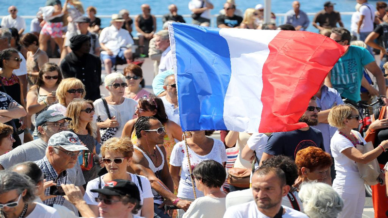 France falls silent for Nice victims as politicians bicker