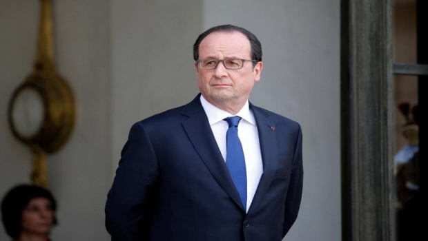 Theresa May to meet France's Hollande for Brexit talks