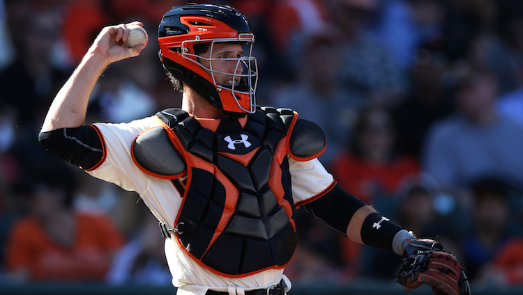 LOL! Buster Posey Magically Tosses Baseball Into Distracted Pitcher’s Glove