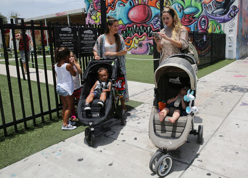 More bug spray less dining al fresco planned in Zika zone