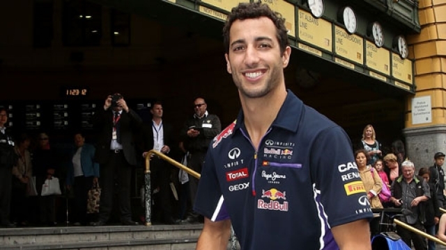 Hungarian GP Red Bull's Ricciardo eager to turn the tables on teammate Verstappen