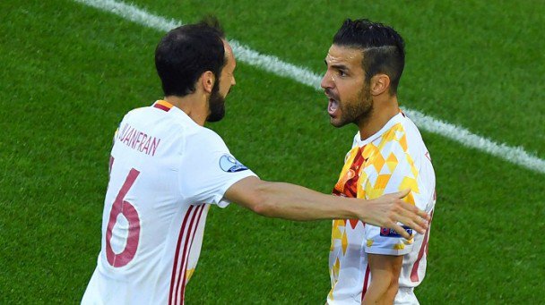 Cesc Fabregas Graziano Pelle Italy 2-0 Spain Euro 2016 News