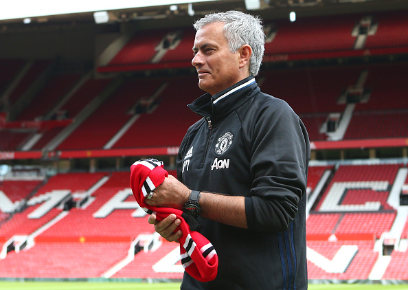 Manchester United Officially Introduce Jose Mourinho as Their New Manager