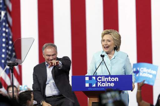 Democrats Clinton, Kaine Promise 'Very Different Vision' Than Trump