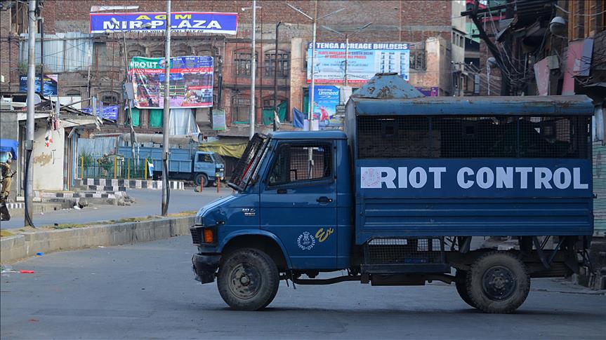 Kashmiris angry at newspaper ban