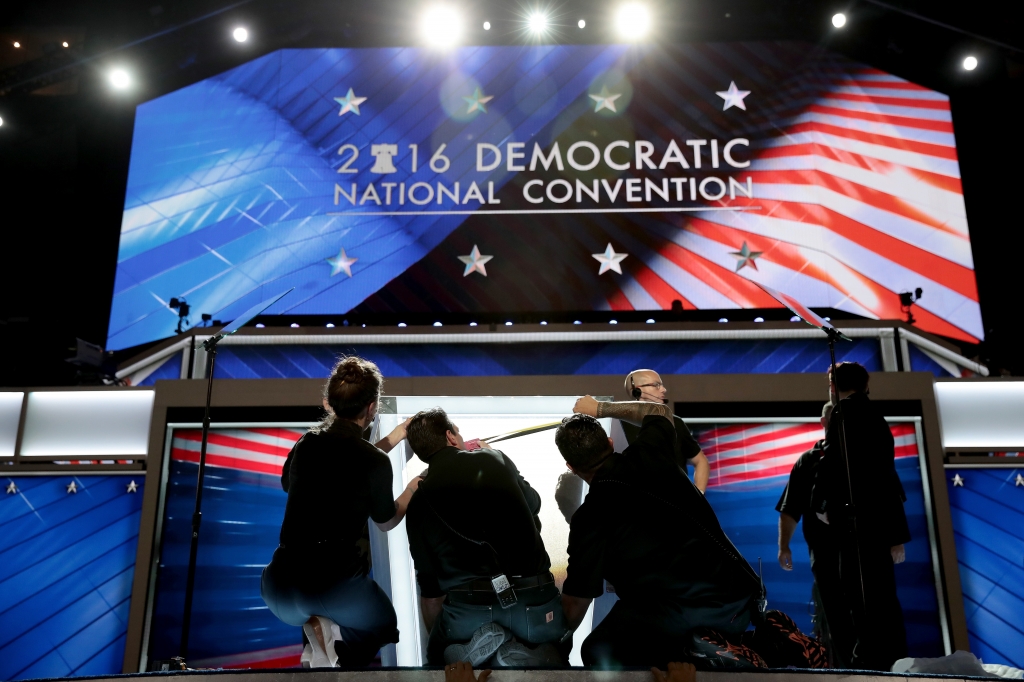 Laura Hankin8 hours ago Democratic National Convention Jokes & Memes Highlight Differences From The RNC     Drew Angerer  Getty Images News  Getty Images