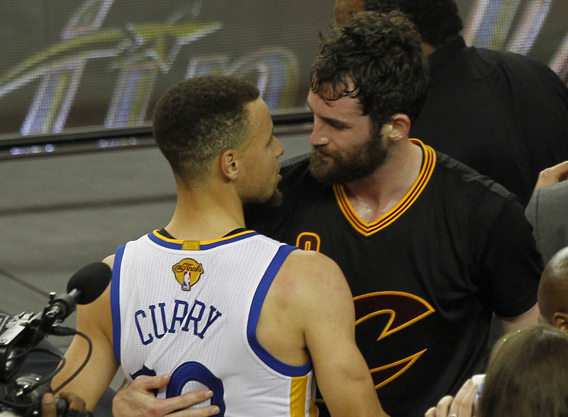 June 19 2016 Oakland CA USA Cleveland Cavaliers forward Kevin Love 0 speaks with Golden State Warriors guard Stephen Curry 30 following the 93 89 victory in game seven of the NBA Finals at Oracle Arena Cary Edmondson USA TODAY Sports