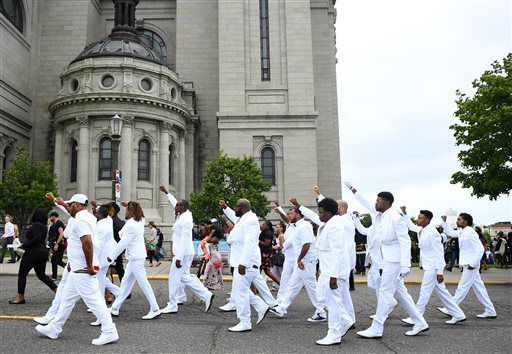 Funeral for black man whose shooting by police was streamed on Facebook Live