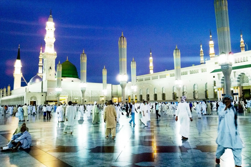 Madina-Masjid-e-Nabawi