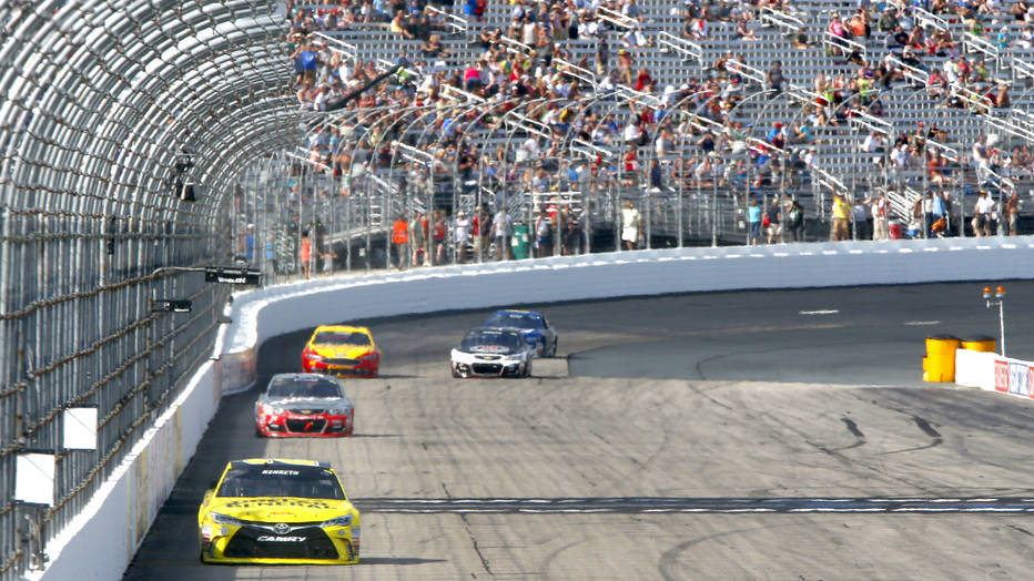 Matt Kenseth and Toyota battle to front for NASCAR win at New Hampshire