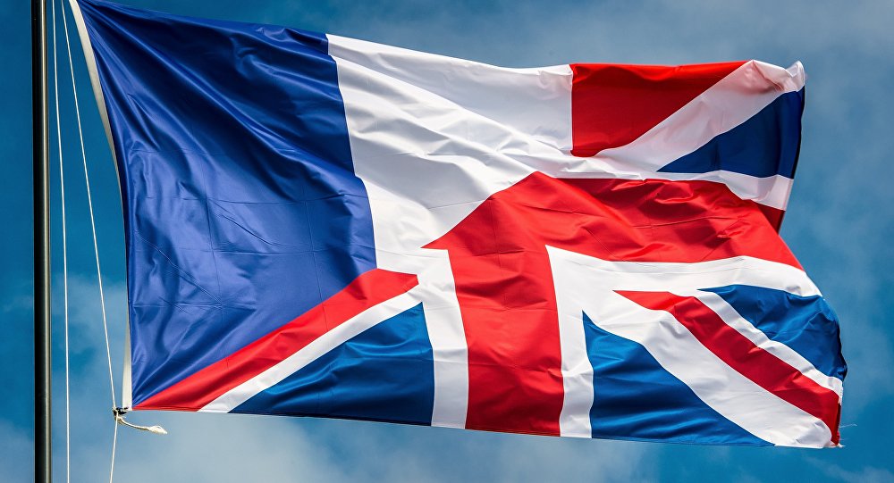 An amalgamation of the French and United Kingdom flag