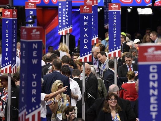 Uproar at Republican convention as anti-Trump delegates revolt