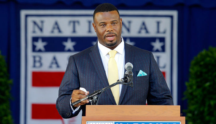 Ken Griffey Gives His Hall Of Fame Speech The Only Way He Can