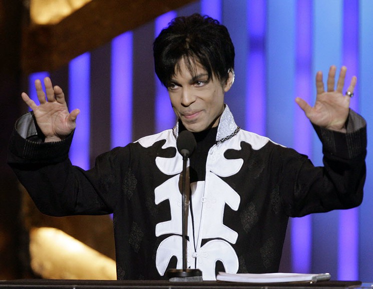 Judge says he may allow cameras in Prince estate proceedings