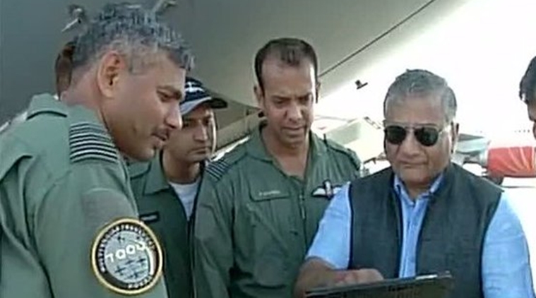 MoS External Affairs VK Singh with IAF personnel