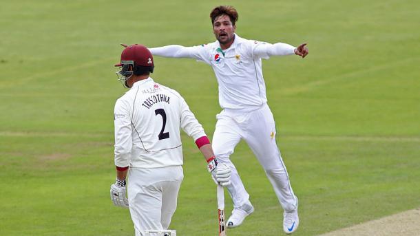 Mohammad Amir celebrates taking the wicket of Marcus Trescothick