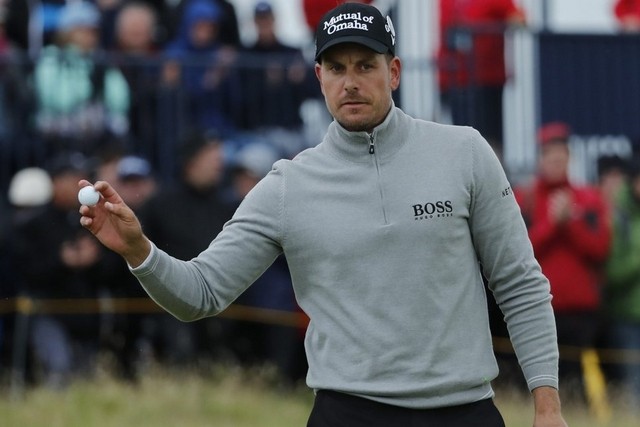 British Open Two-horse race as Henrik Stenson leads Phil Mickelson by a shot going into final round