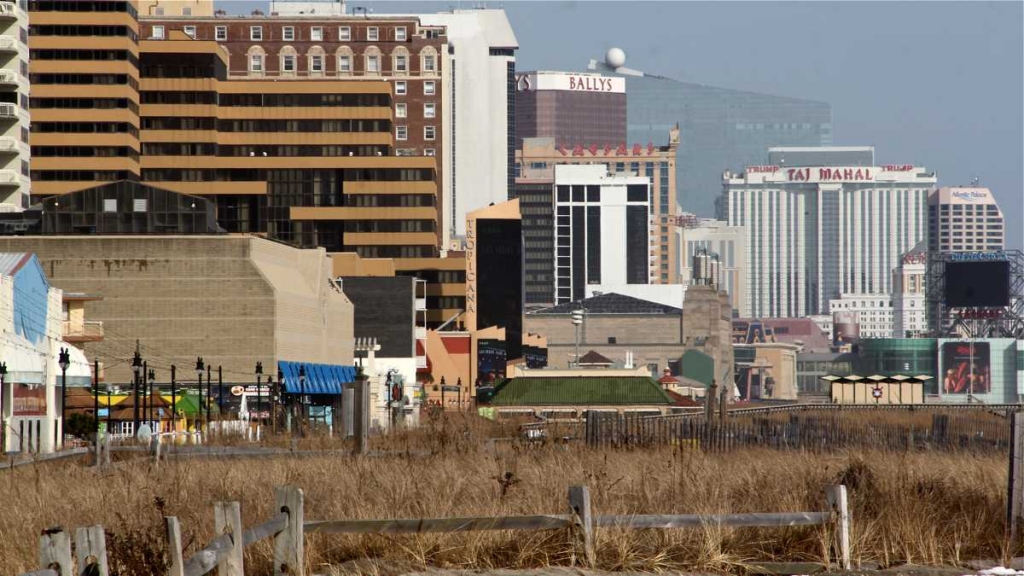 Moody’s Investors Service reports that Atlantic City could default on its debt Monday