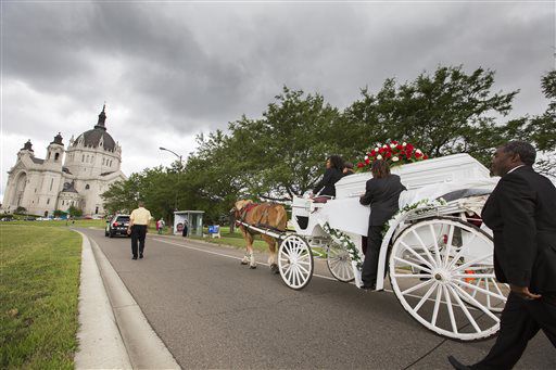 Funeral for black man whose shooting by police was streamed on Facebook Live