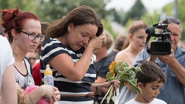 Nine dead in 'shooting rampage' at Munich mall: police