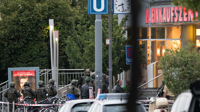 Munich newspaper TZ is reporting one of the gunmen behind the shooting in a shopping mall is dead