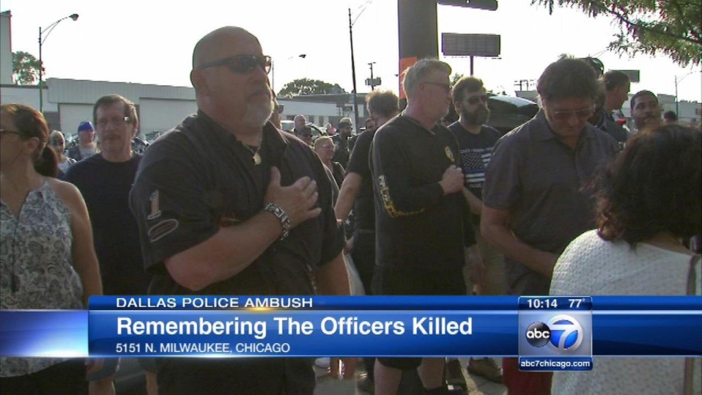 One week after Dallas officers killed CPD holds vigil