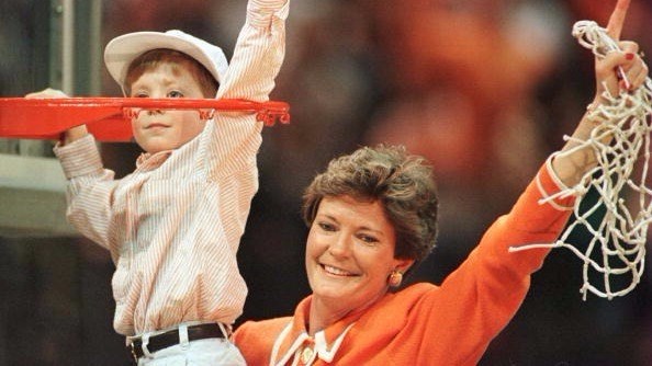 Pat Summitt, winningest coach in D1 history, has died at 64